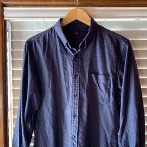 Uniqlo Men's Button-Down Shirt – Oxford Flannel